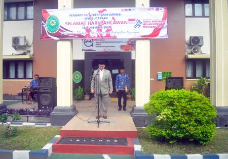 Upacara Peringatan Hari Pahlawan Pada Pengadilan Negeri Banyuwangi